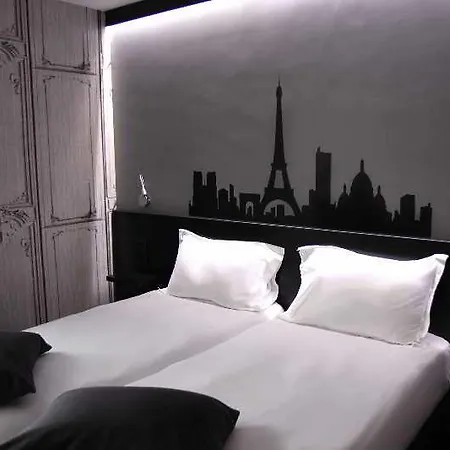 Hotel Ibis Nation Davout Parigi